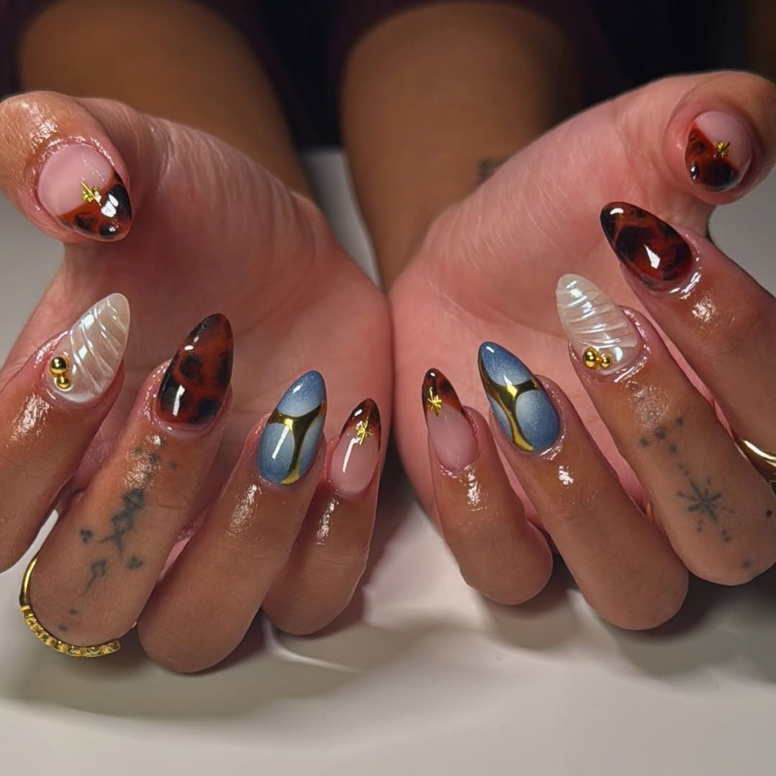 Manicure & Pedicure
